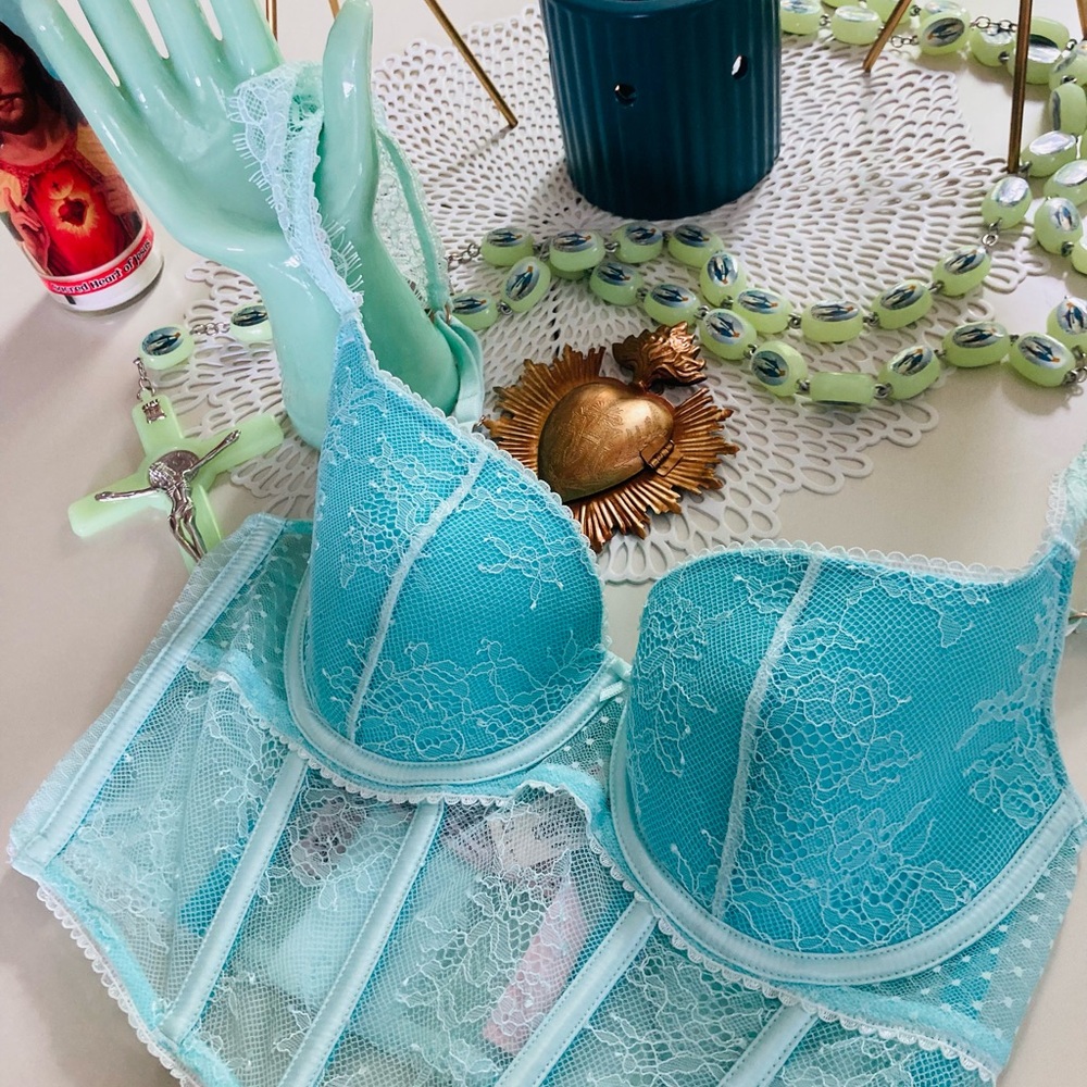 Victoria's Secret Blue Lace Bra